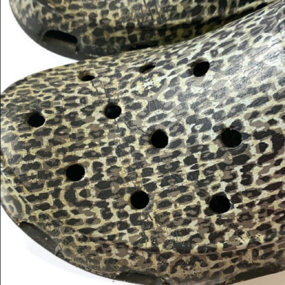 Cheetah Print Slip-On Crocs - image 6